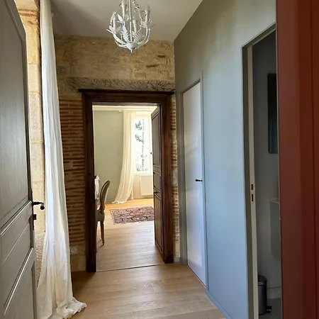 Les Hauts De Saulies - Et Table D'hotes De Charme Bed and breakfast Vers (Lot)