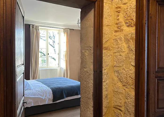 Les Hauts De Saulies - Et Table D'hotes De Charme Vers (Lot)