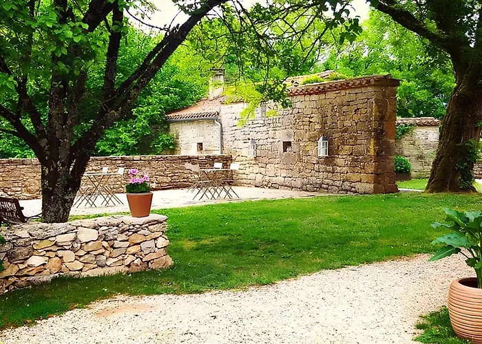 Les Hauts De Saulies - Et Table D'hotes De Charme 3* Vers (Lot)