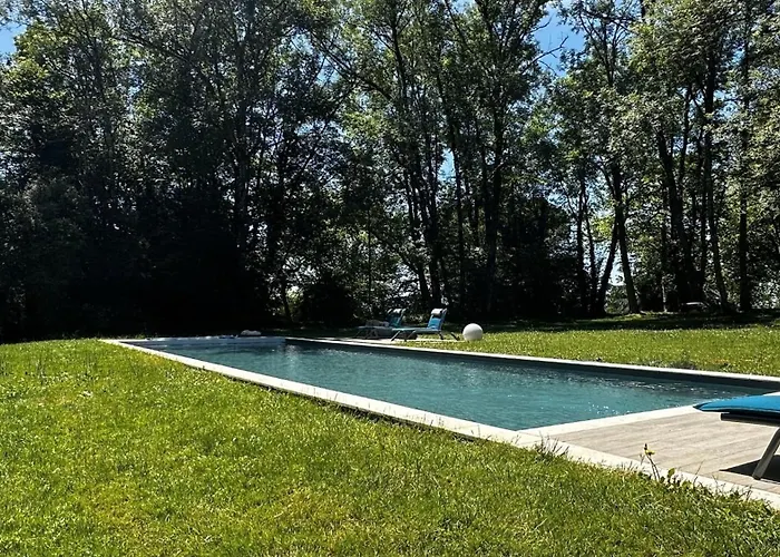 B&B Les Hauts De Saulies - Et Table D'hotes De Charme 3*