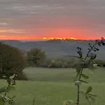 Les Hauts De Saulies - Et Table D'hotes De Charme Nocleg ze śniadaniem Vers (Lot)