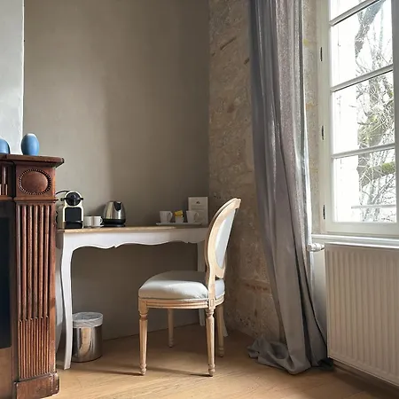 Les Hauts De Saulies - Et Table D'hotes De Charme