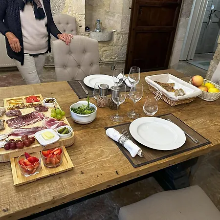 Les Hauts De Saulies - Et Table D'hotes De Charme Vers (Lot)