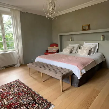 Les Hauts De Saulies - Et Table D'hotes De Charme * Vers (Lot)