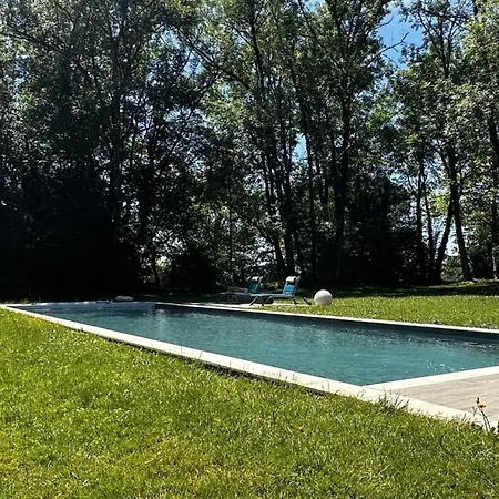 Bed & Breakfast Les Hauts De Saulies - Et Table D'hotes De Charme 3*