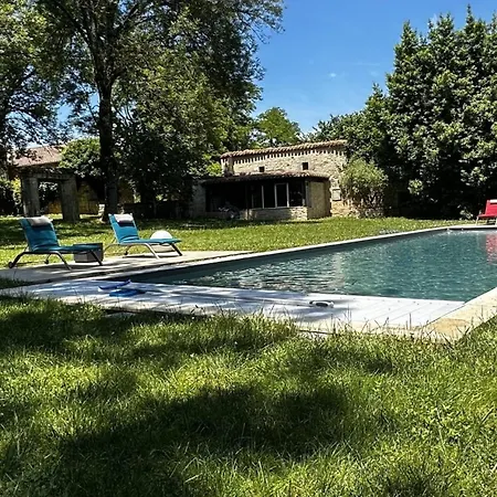 Les Hauts De Saulies - Et Table D'hotes De Charme Bed & Breakfast