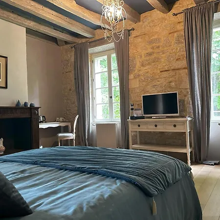 Les Hauts De Saulies - Et Table D'hotes De Charme Vers (Lot)