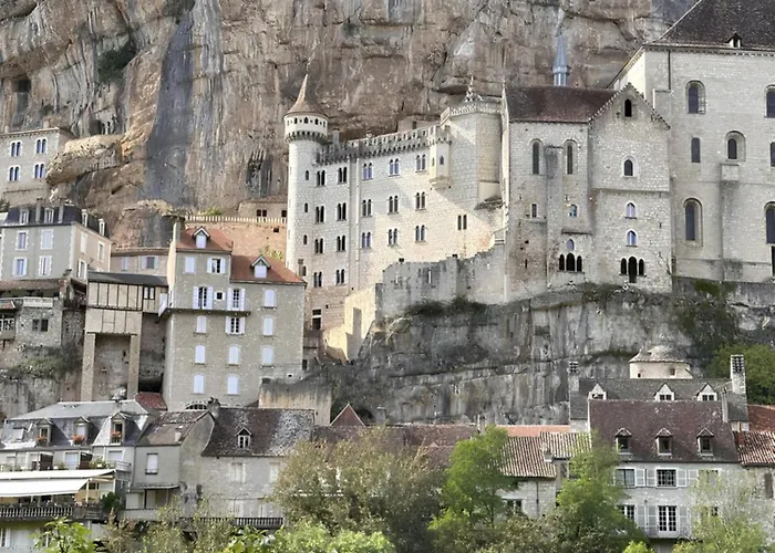 住宿加早餐酒店 Les Hauts De Saulies - Et Table D'hotes De Charme 3*