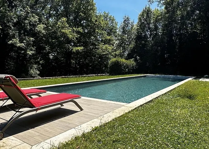 Les Hauts De Saulies - Et Table D'hotes De Charme 3* 维尔